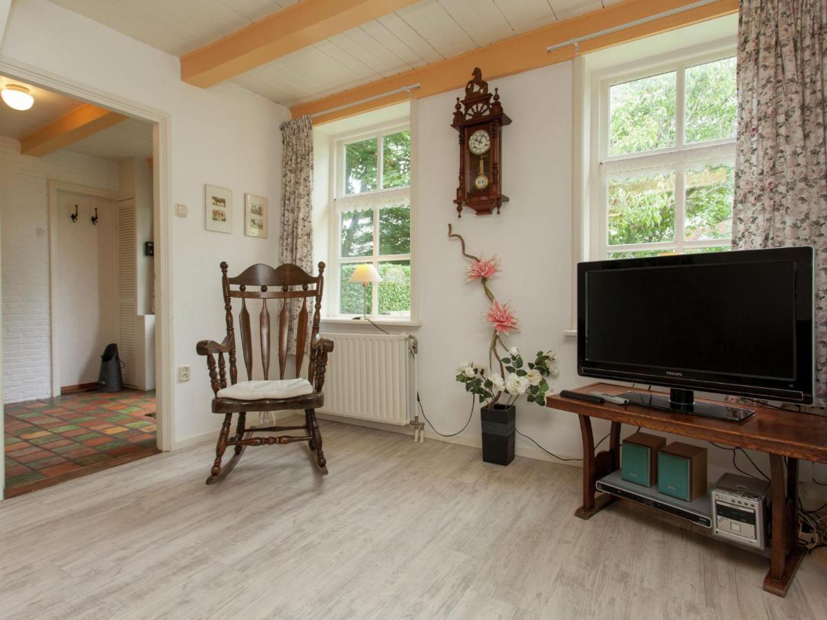Fairytale Cottage In Nes Friesland With Garden מראה חיצוני תמונה