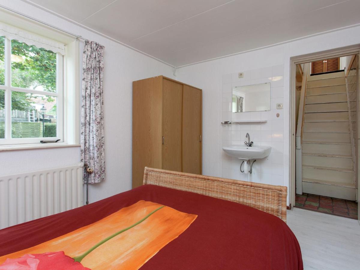 Fairytale Cottage In Nes Friesland With Garden מראה חיצוני תמונה